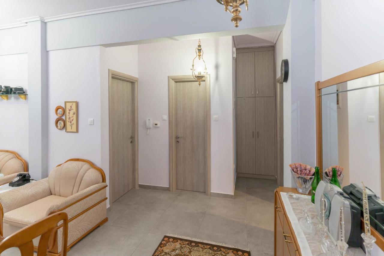 Byt Downtown Flat Larissa Esterno foto